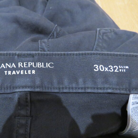 BANANA REPUBLIC Slim Traveler Pant in Dark Gray Minimalist Travel Stretch Cotton - Picture 13 of 13